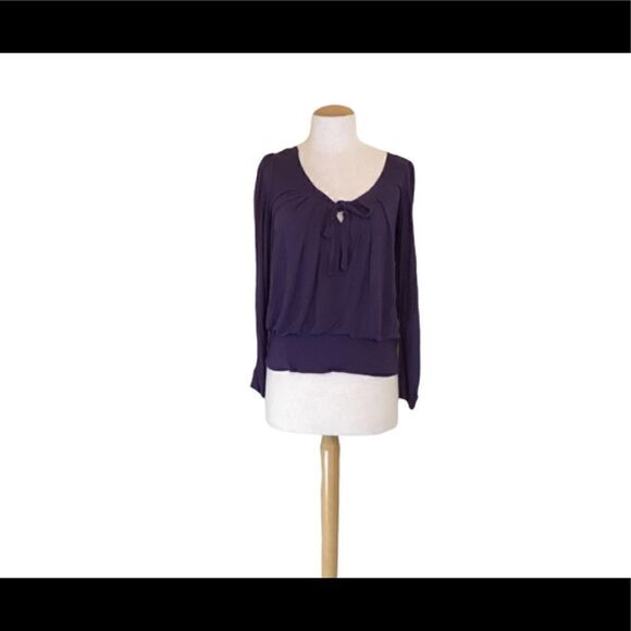 💥💥Light purple t-shirt top.MED.💥💥 - Picture 1 of 5
